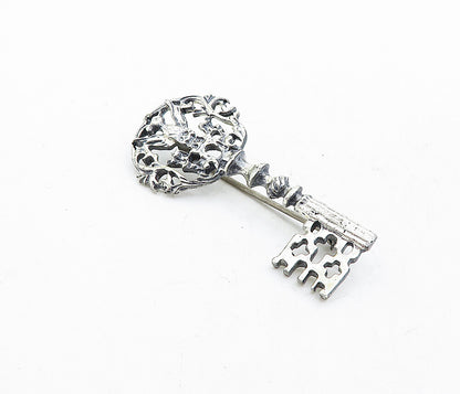 DANECRAFT 925 Sterling Silver  Vintage Floral Bird Key Motif Brooch Pin BP2052