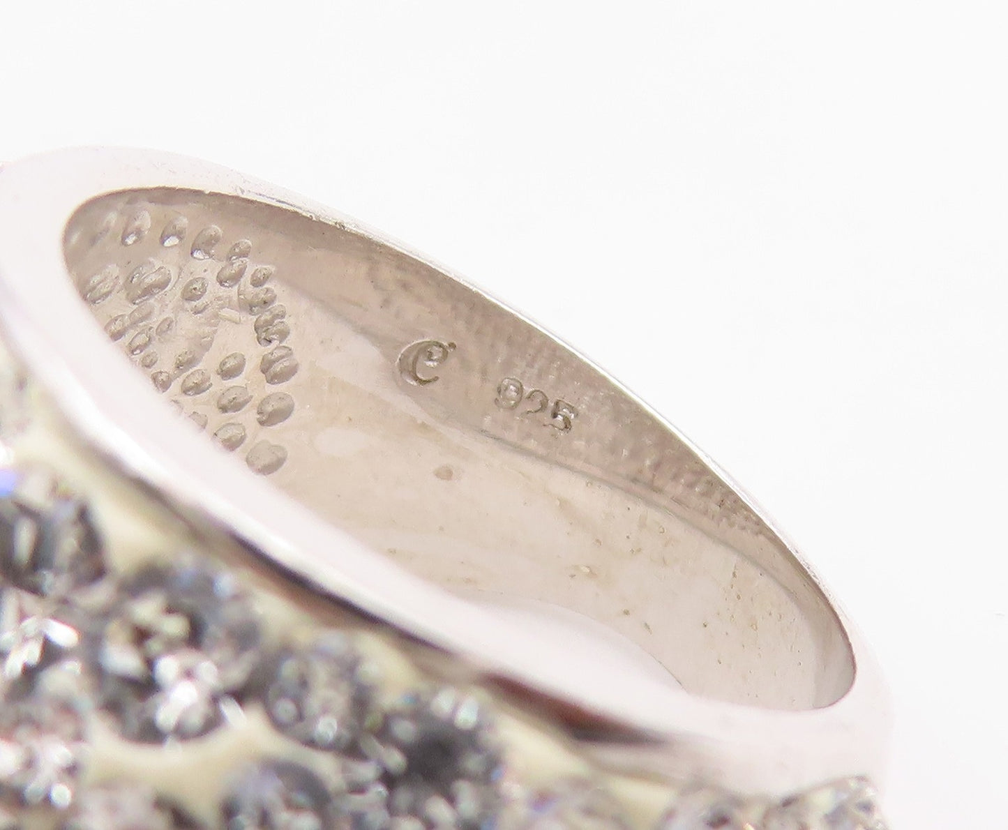 925 Sterling Silver Vintage Ring Sparkling CZ Encrusted Dome Band  Sz 6  RG36662