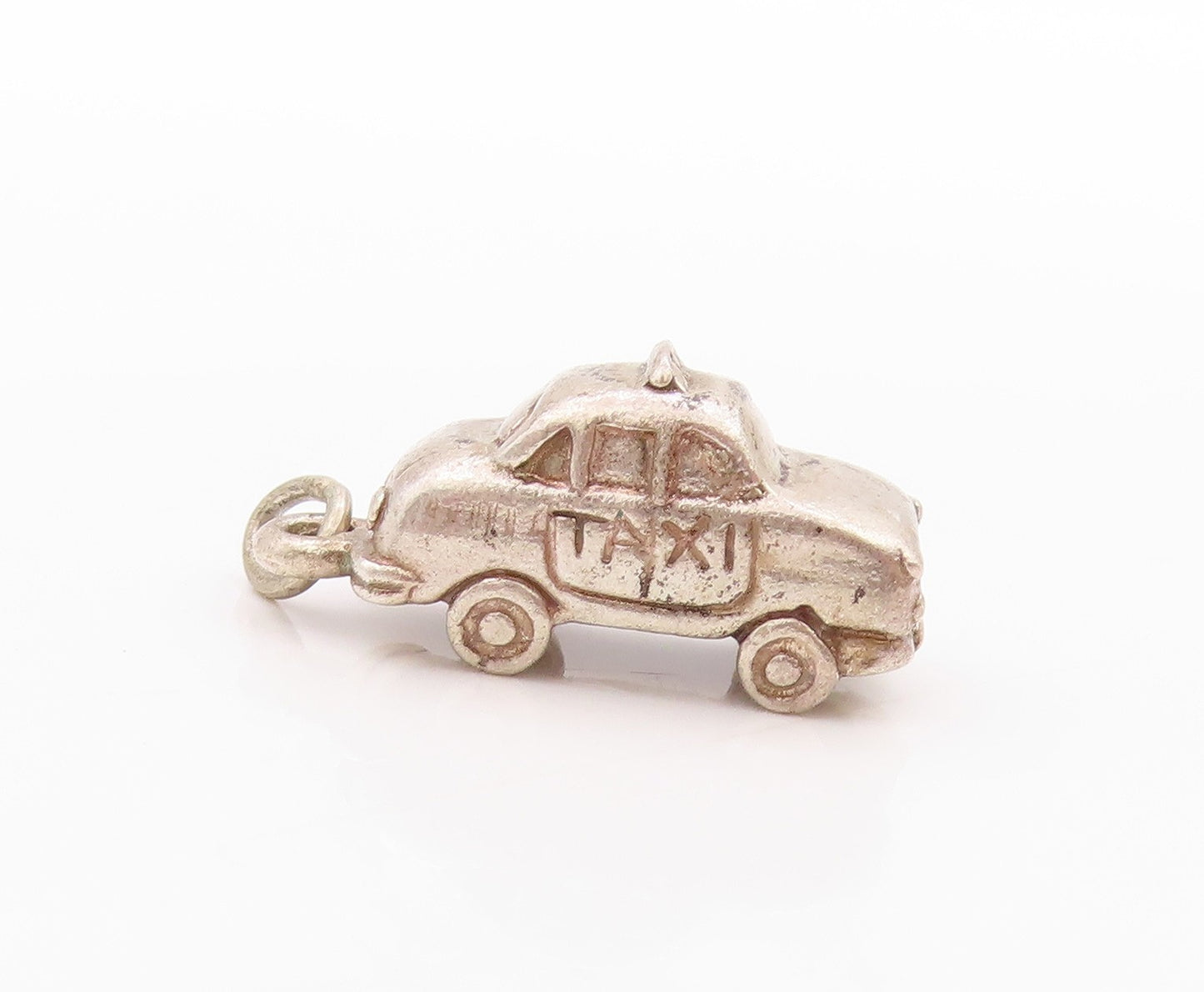 925 Sterling Silver Vintage Pendant 3D Carved New York Taxi Charm  PT24676