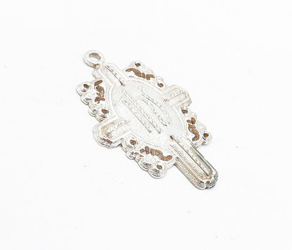 925 Sterling Silver  Vintage Shiny Etched Detail Cross Drop Pendant  PT3328
