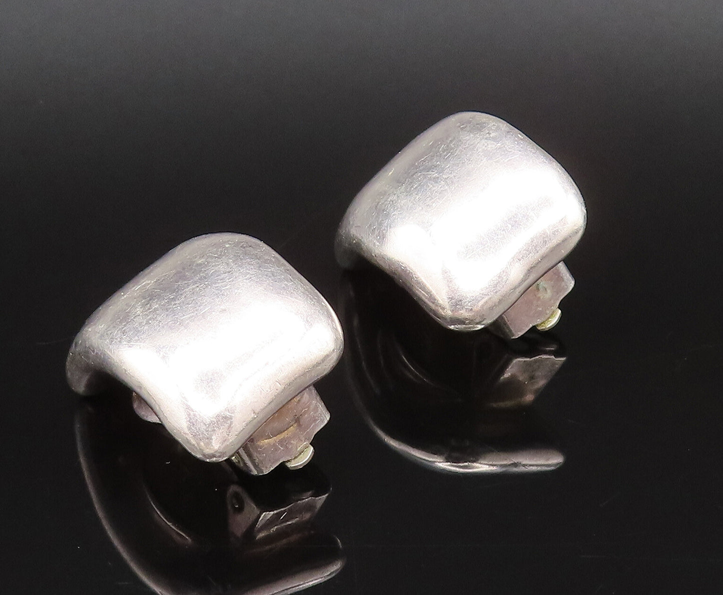 BATAMI 925 Silver  Vintage Minimalist Curved Clip Back Earrings  EG12290
