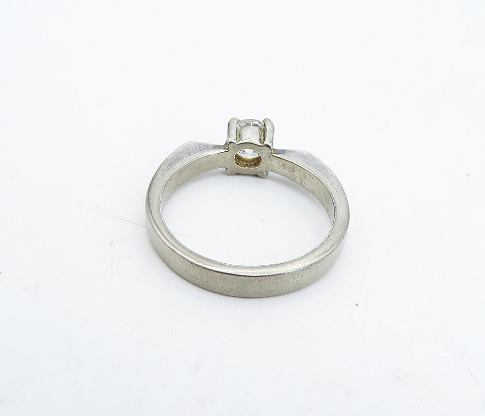 925 Sterling Silver  Vintage Cubic Zirconia Shiny Solitaire Ring Sz 6  RG4790