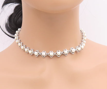 925 Sterling Silver Vintage Necklace White Pearl Elegant Floral Chain  NE4811