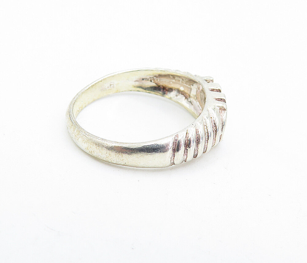 925 Sterling Silver  Vintage Shiny Fluted Detail Round Band Ring Sz 7  RG5001