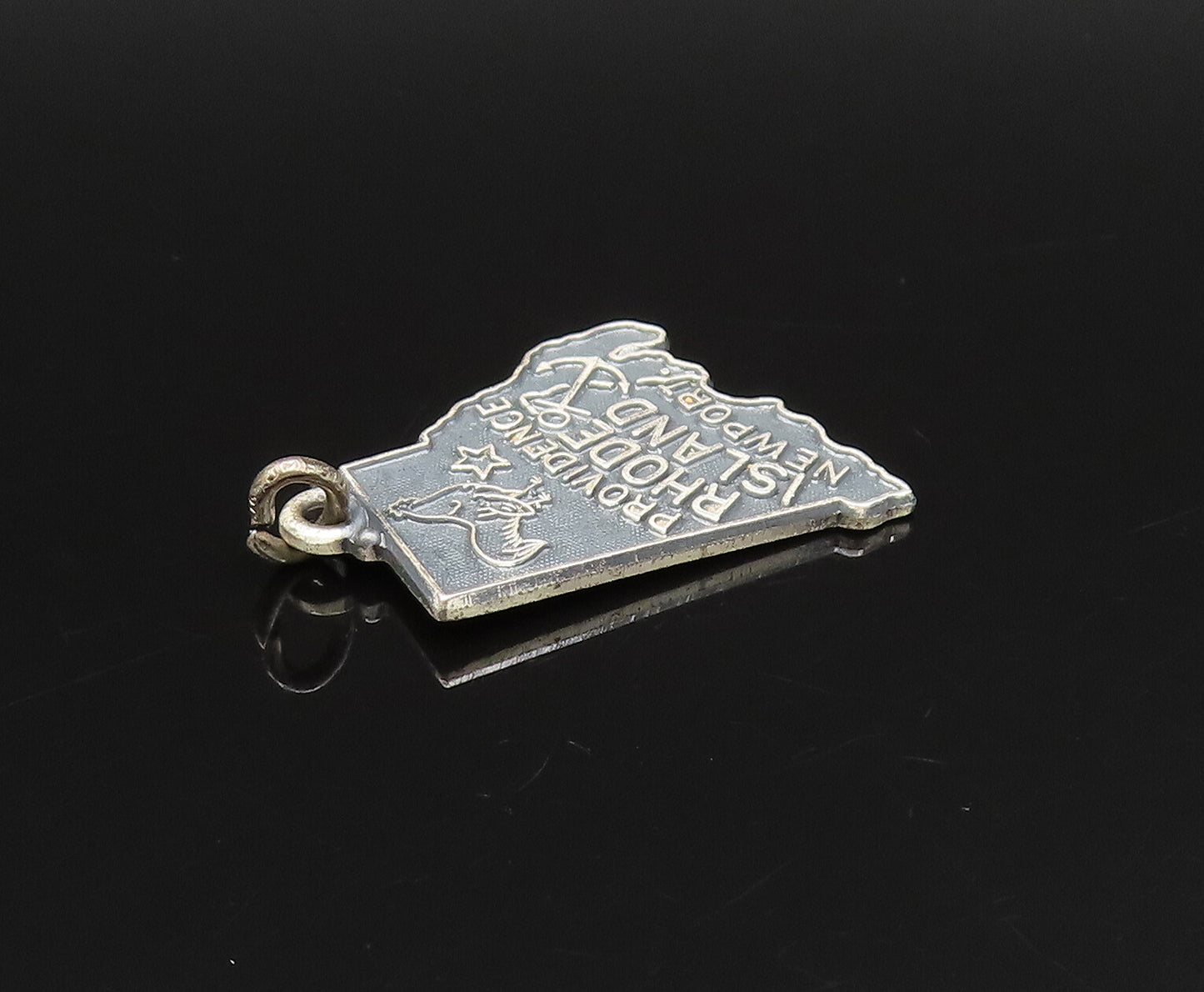 925 Sterling Silver  Vintage Rhode Island State Souvenir Pendant  PT21070