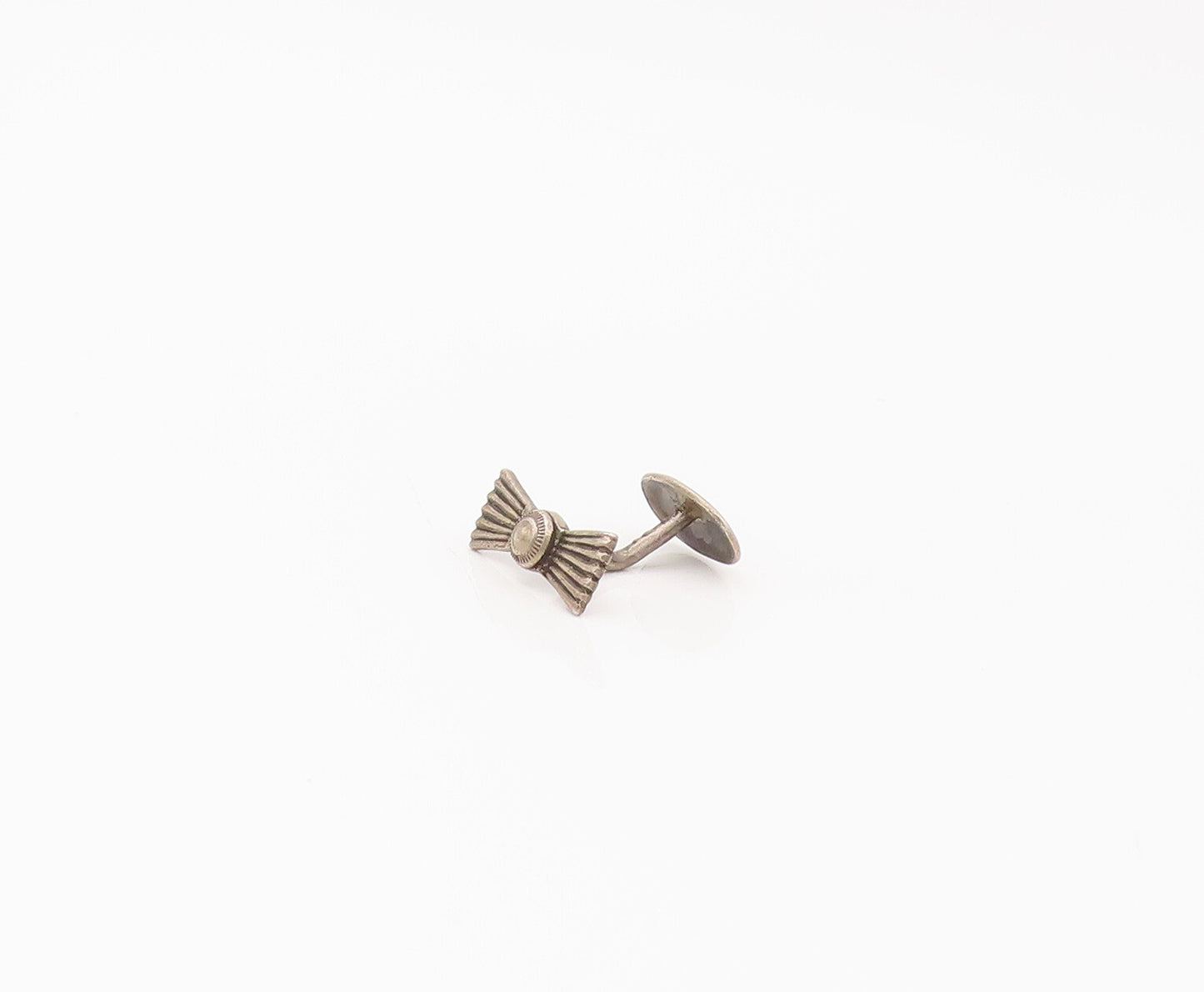 SOUTHWESTERN 925 Sterling Silver Vintage 3D Carved Bow Cufflinks TR3476