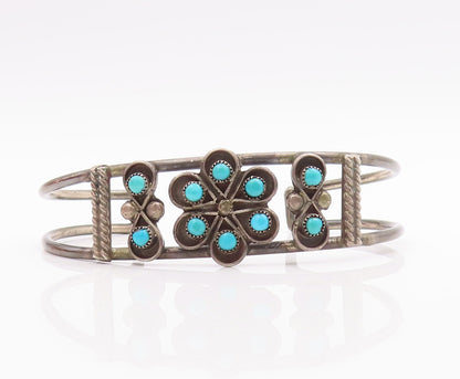 925 Sterling Silver Vintage Bracelet NAVAJO Floral Cutout Turquoise Cuff BT10522
