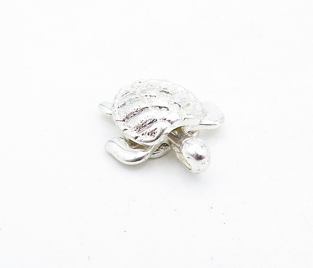 925 Sterling Silver  Shiny Petite Sea Turtle Motif Pendant (MOVES)  PT4004