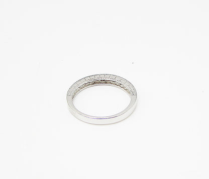 925 Sterling Silver  White Cubic Zirconia Band Ring Sz 9  RG2954