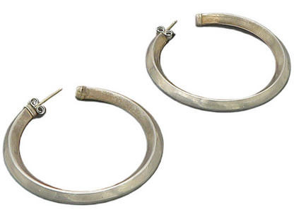 925 Sterling Silver  Vintage Smooth Hollow Round JHoop Earrings  EG10478