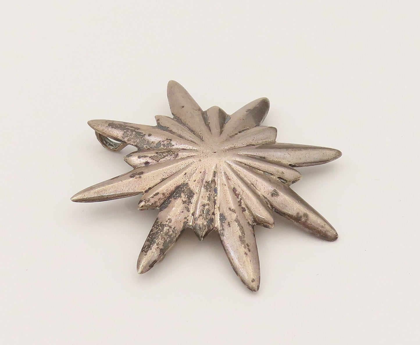 925 Sterling Silver  Vintage Minimalist Christmas Star Dome Brooch Pin BP10253