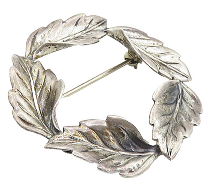 BEAU 925 Sterling Silver  Vintage Dark Tone Floral Wreath Brooch Pin  BP3302