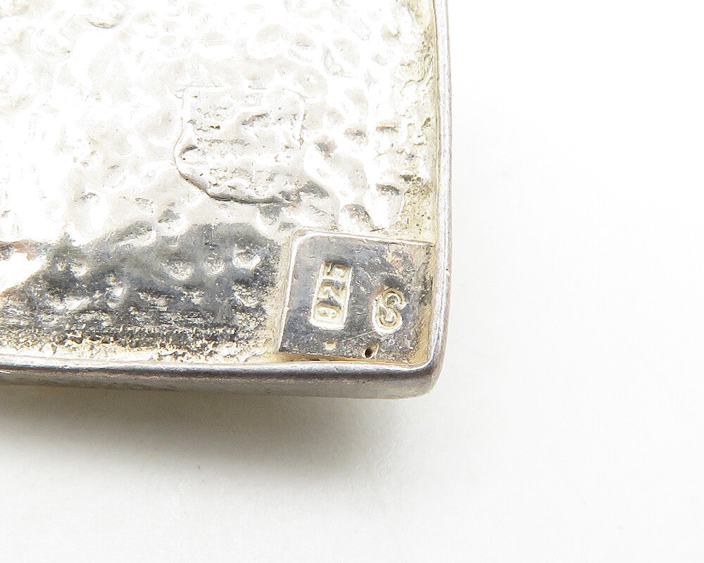 925 Sterling Silver  Vintage Chalcedony Swirl Detail Square Pendant  PT14370