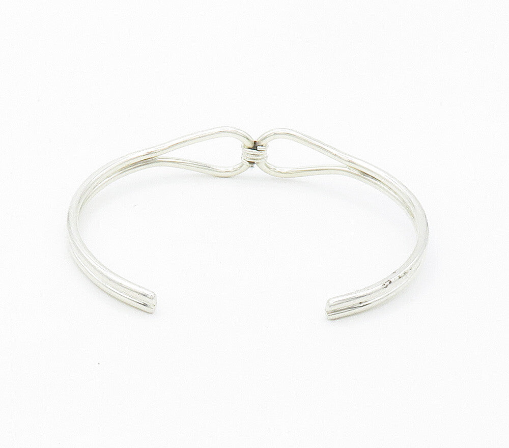 925 Sterling Silver  Vintage Shiny Smooth Open Loop Cuff Bracelet  BT6041