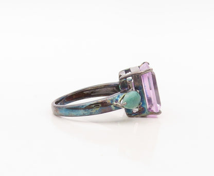 925 Sterling Silver Vintage Ring Amethyst & Drop Cut Green Gemstone Sz 8 RG30224
