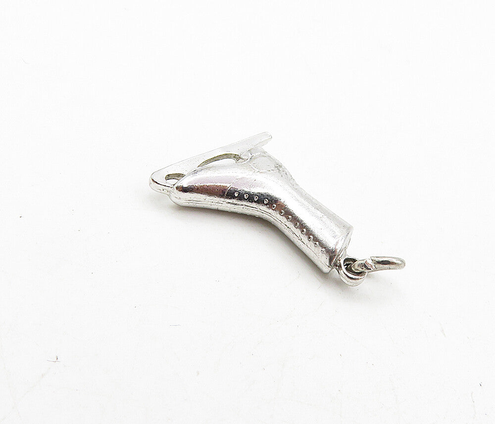 925 Sterling Silver  Vintage Shiny Petite Ice Skate Motif Pendant  PT6804