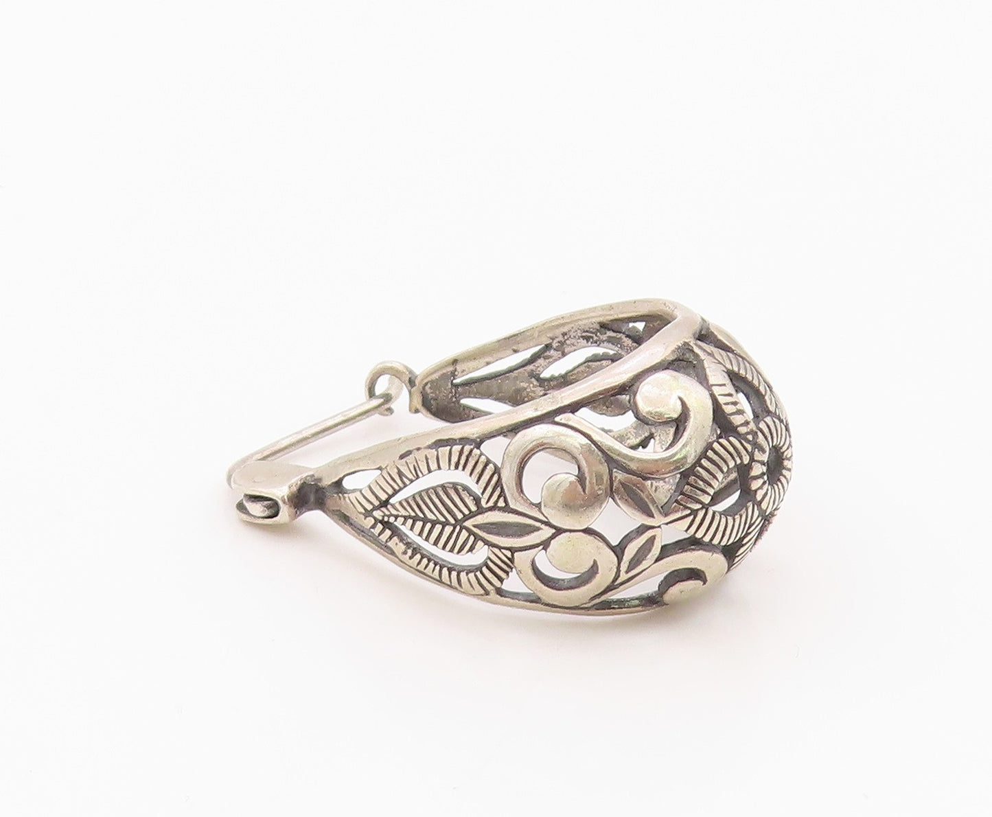 925 Sterling Silver Vintage Earrings Classic Floral Scrollwork Hoops  EG14397