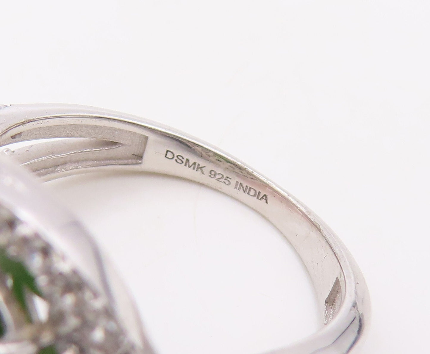 925 Sterling Silver Vintage Ring Oval Cut Green Halo White CZ  Sz 7 RG30854