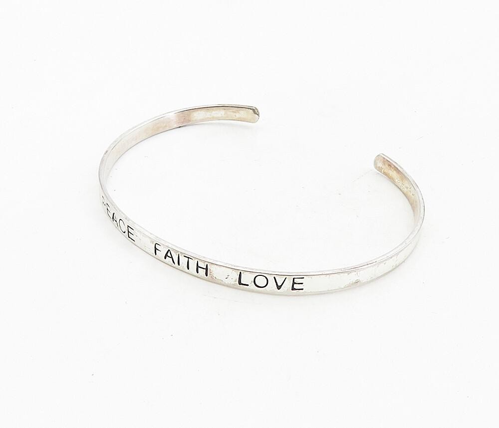 925 Sterling Silver  Vintage Peace Faith Love Stamped Cuff Bracelet  BT3971