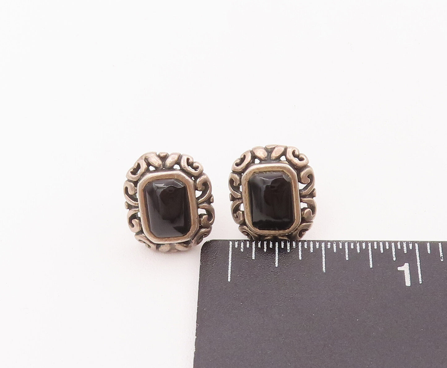 925 Sterling Silver Vintage Earrings Cabochon Square Onyx Swirly Carved  EG12900