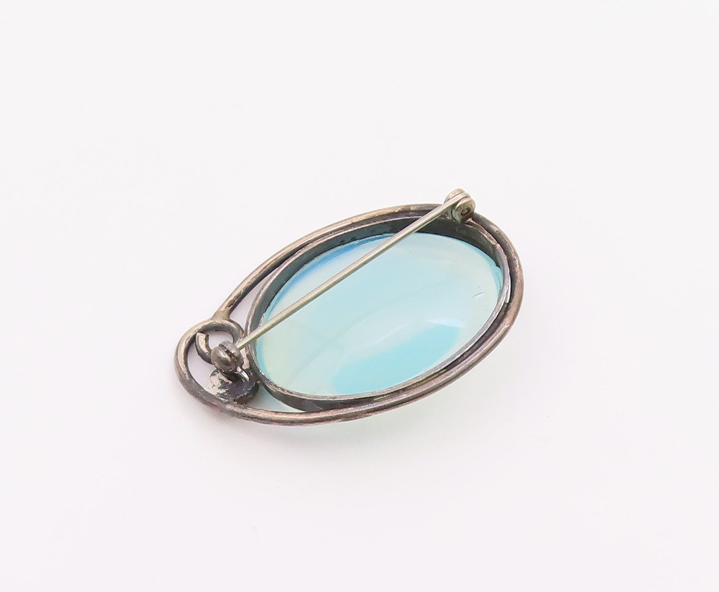 925 Sterling Silver  Vintage Blue Stone Oval Swirl Border Brooch Pin  BP8051