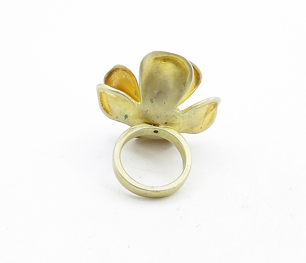 925 Sterling Silver  Vintage Pearl Sculpted Flower Cocktail Ring Sz 6  RG5642