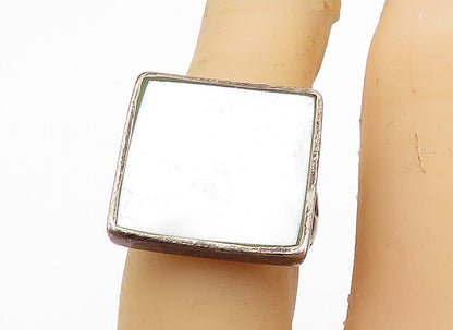 925 Silver  Vintage Antique Mother Of Pearl Square Cocktail Ring Sz 6.5 RG7033