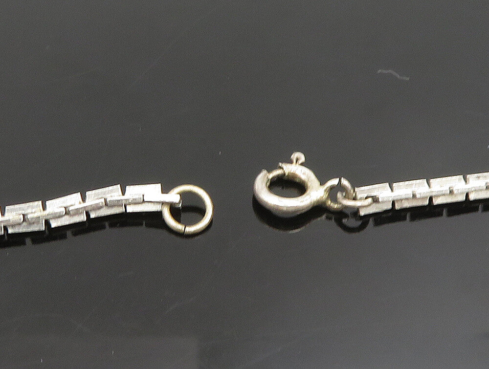 925 Sterling Silver  Vintage Minimalist Double Swirl Collar Necklace  NE3854