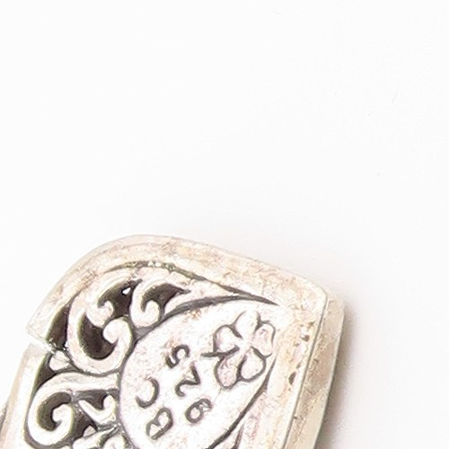 925 Sterling Silver  Vintage Shiny Floral Vine Swirl Pattern Pendant  PT15827