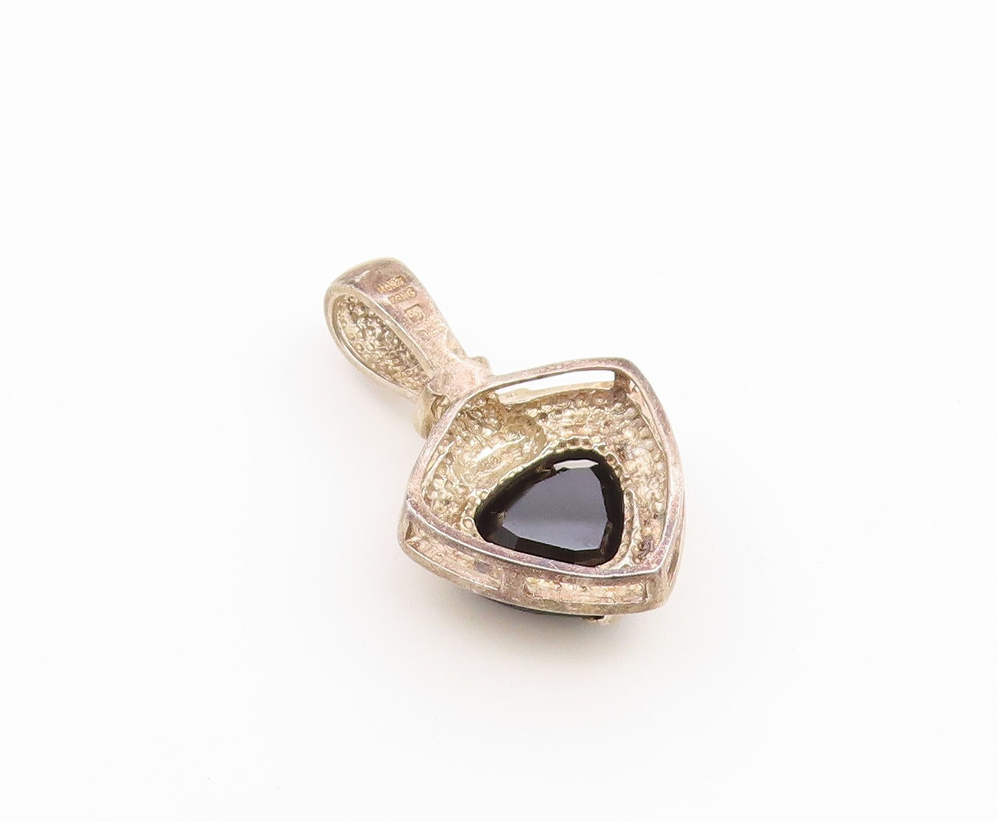 925 Sterling Silver Vintage Pendant Trillion Cut Black Onyx Shield Charm PT26651