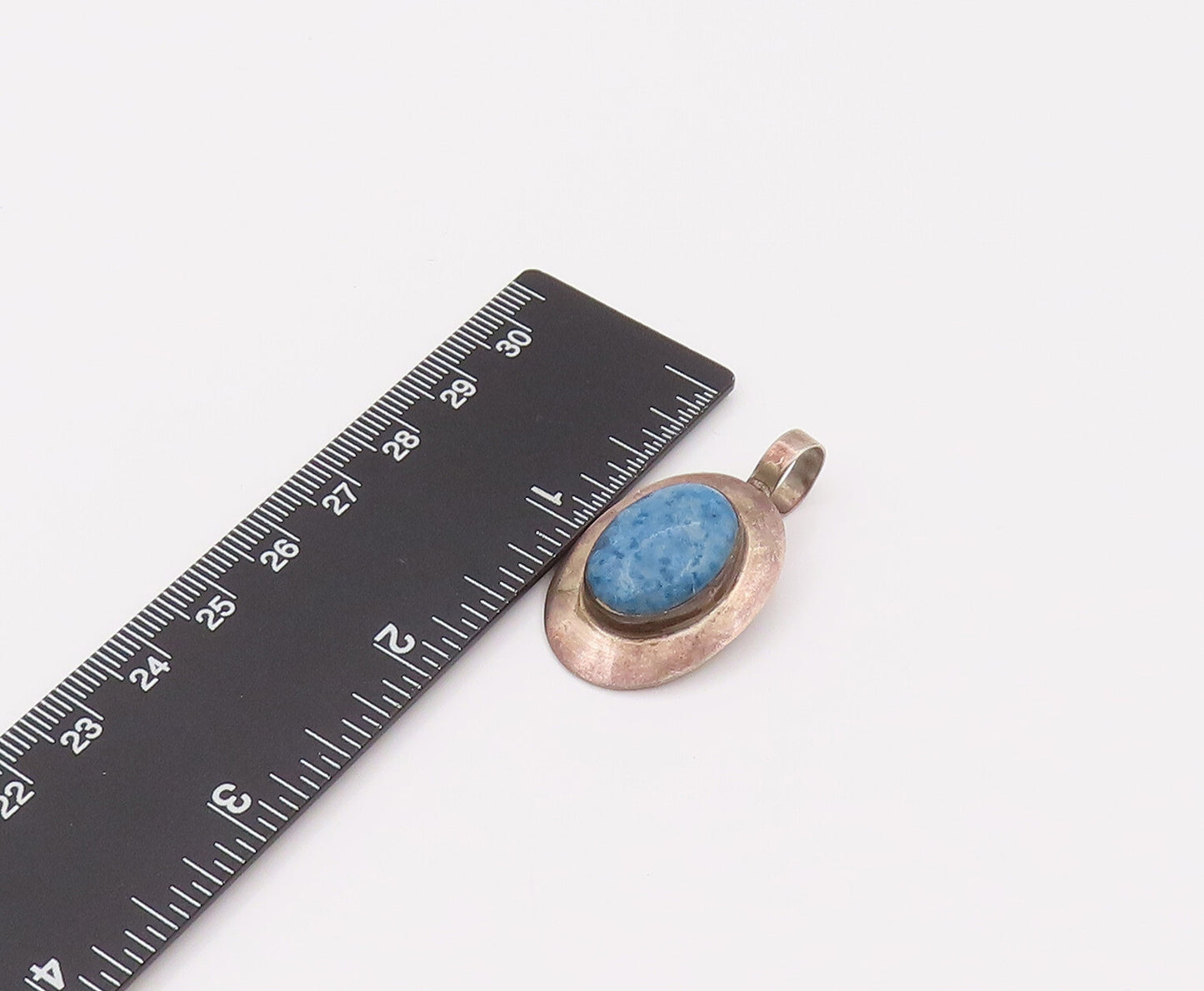 NAVAJO 925 Silver  Vintage Native American Trolleite Oval Pendant  PT22168
