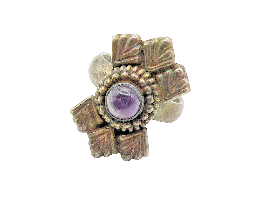 925 Sterling Silver  Vintage Cabochon Cut Amethyst Cocktail Ring Sz 9  RG14687