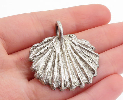 925 Sterling Silver  Vintage Clam Shell Scalloped Design Pendant  PT4235