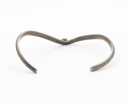 NAVAJO 925 Sterling Silver  Vintage Turquoise Oxidized Cuff Bracelet  BT5179