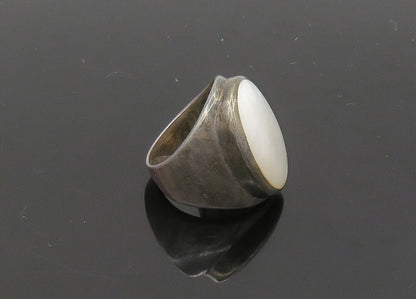 925 Sterling Silver  Vintage Mother Of Pearl Cocktail Ring Sz 6  RG21678