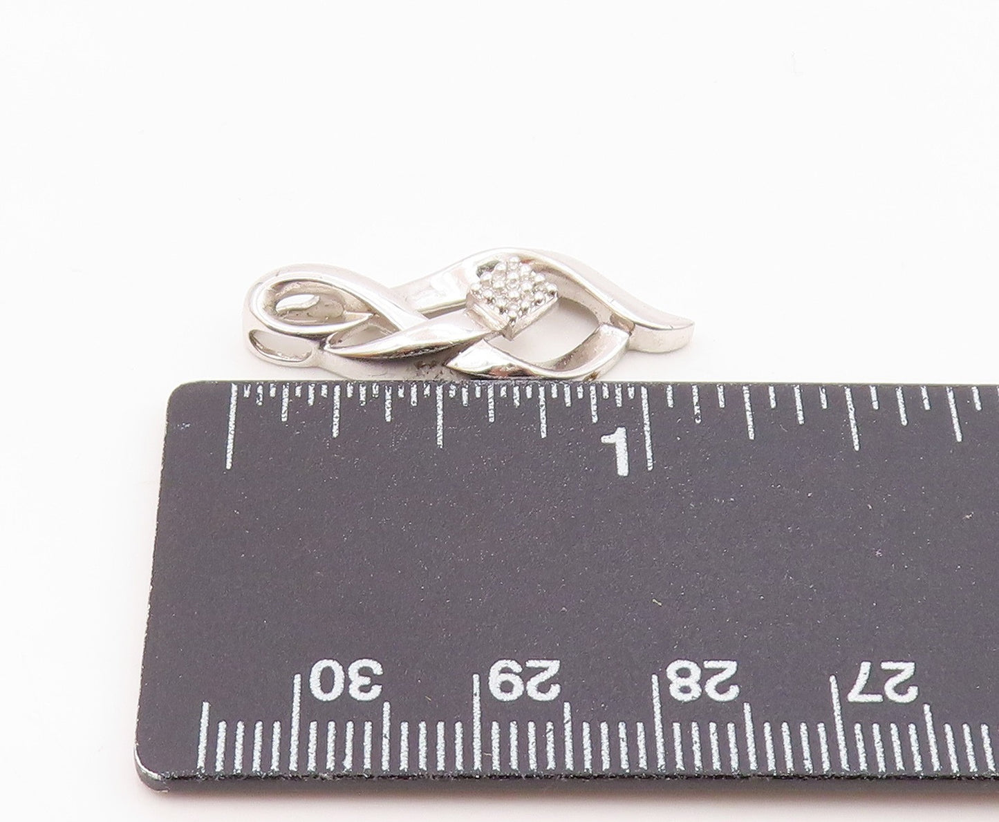925 Sterling Silver  Vintage Shiny Genuine Diamonds Ribbon Pendant  PT17977