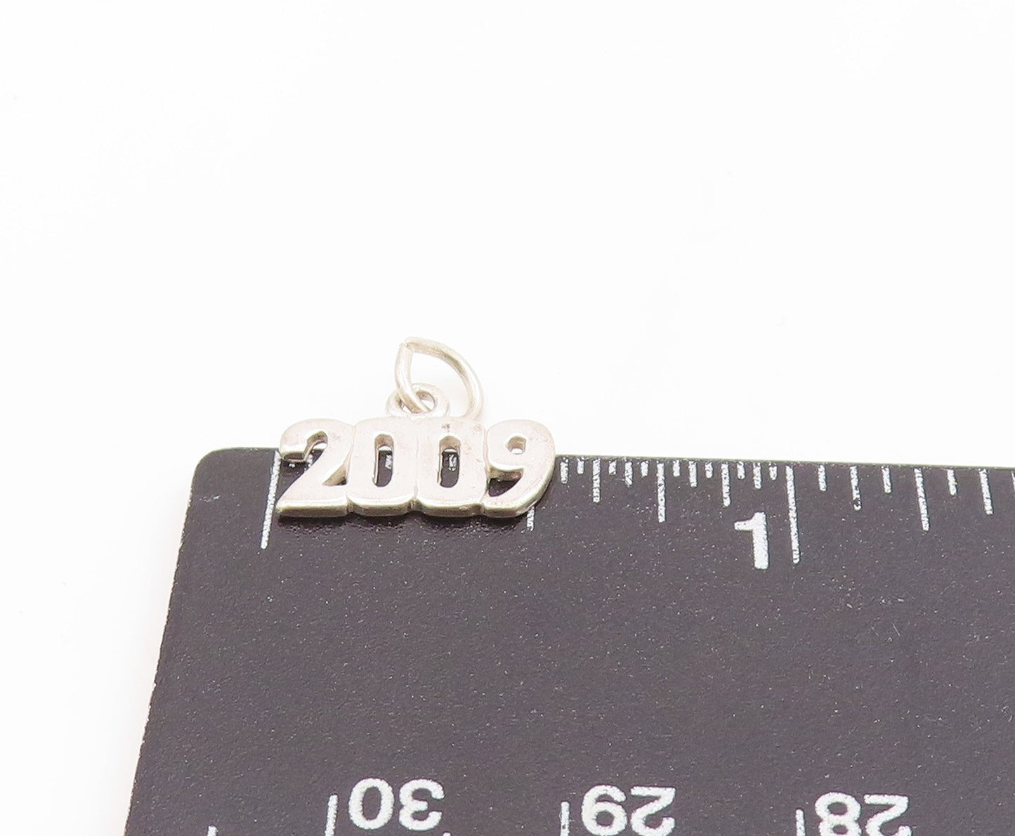 925 Sterling Silver Vintage Pendant Minimalist Year 2009 Cutout Charm  PT1025