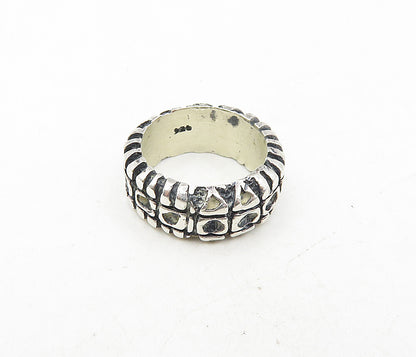 925 Sterling Silver  Vintage Oxidized Chiseled Pattern Band Ring Sz 6  RG9081