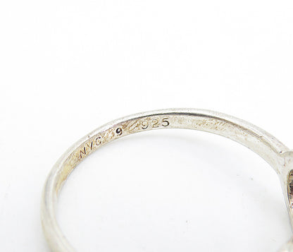 925 Sterling Silver  Vintage Shiny Loop Swirl Design Band Ring Sz 9  RG7459