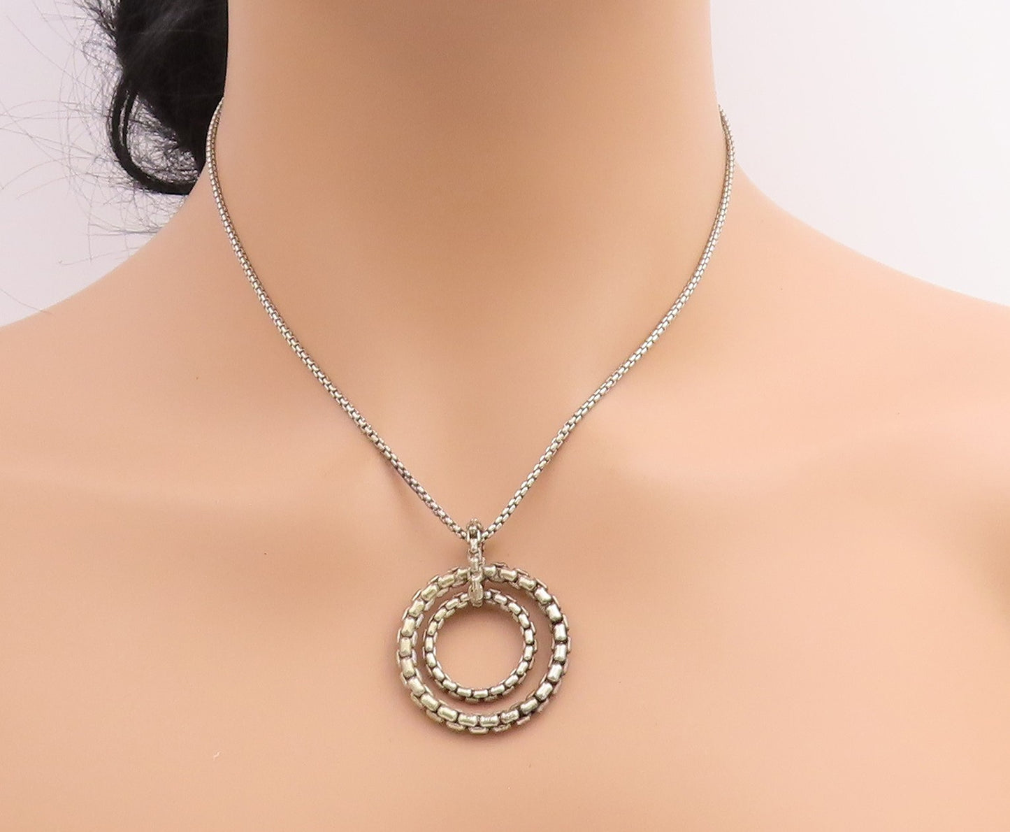 925 Sterling Silver Vintage Necklace Designer Interlocking Circles Chain NE4664