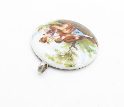 925 Sterling Silver  Vintage Happy Couple Enamel Art Scene Pendant  PT4801