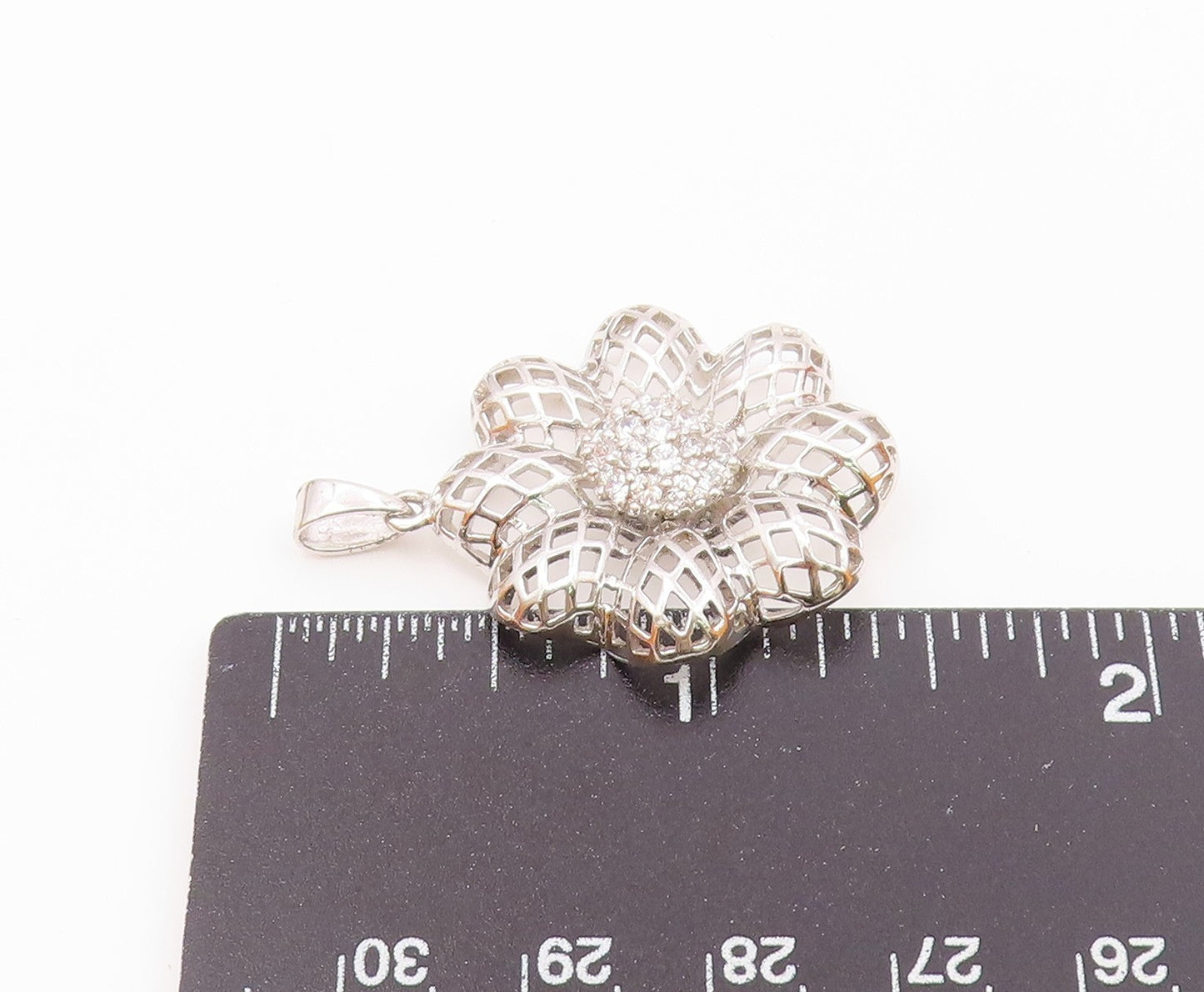 925 Sterling Silver  Vintage Cubic Zirconia Flower Motif Pendant  PT18977