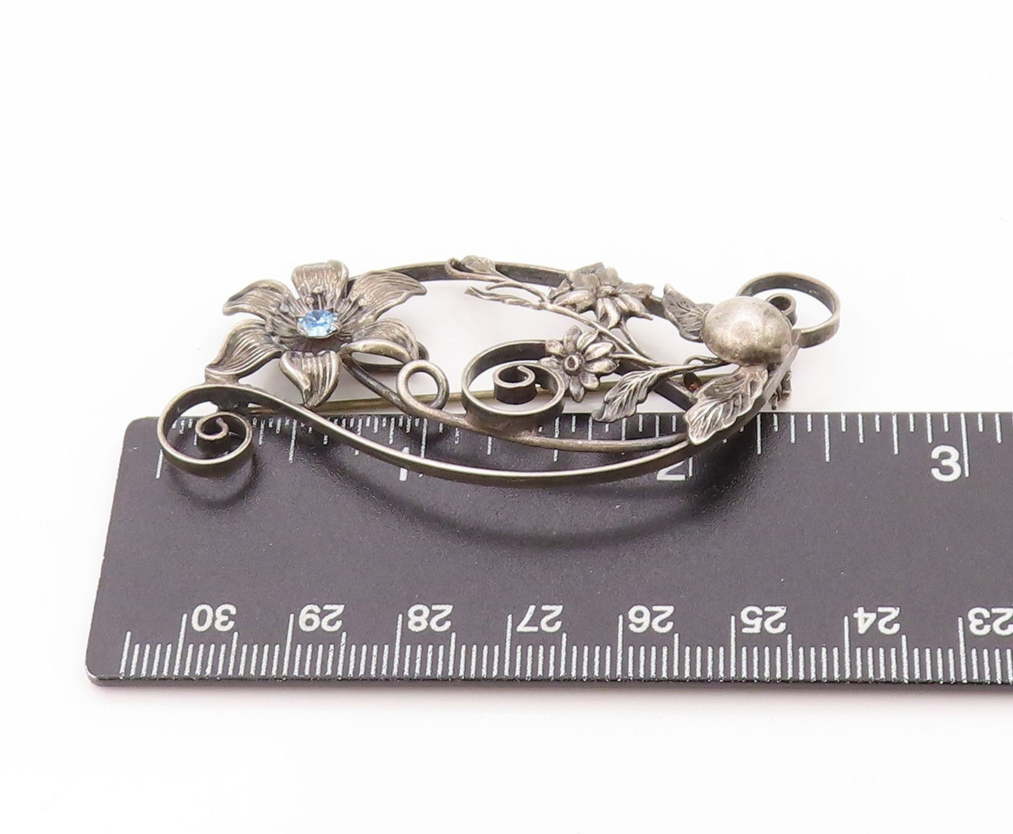 925 Sterling Silver Vintage Brooch Blue CZ Swirls & Flowers Cutout  BP11628