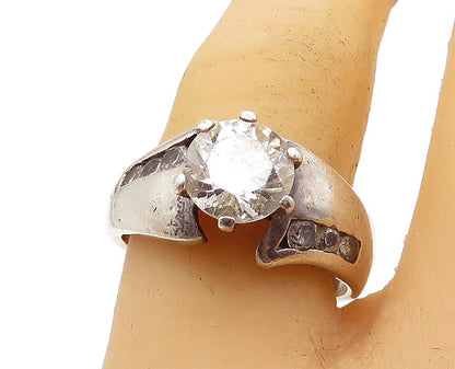 SETA 925 Silver  Vintage Cubic Zirconia Solitaire Accent Ring Sz 8.5  RG4725