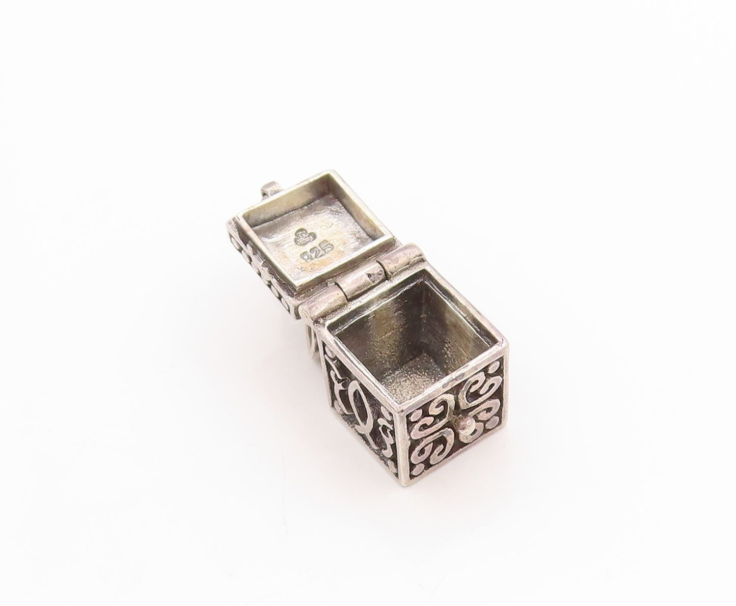 925 Sterling Silver Vintage Pendant 3D Etched Prayer Box Charm OPENS  PT24933