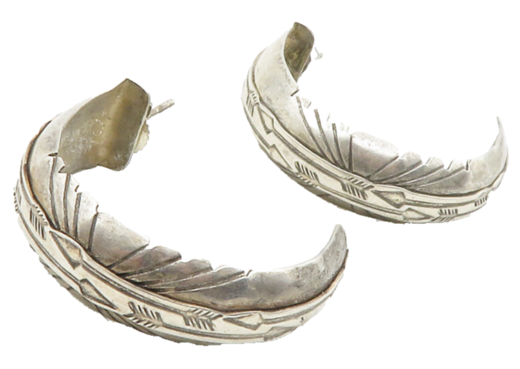 NAVAJO 925 Sterling Silver  Vintage Etched Detail J Hoop Earrings  EG7205