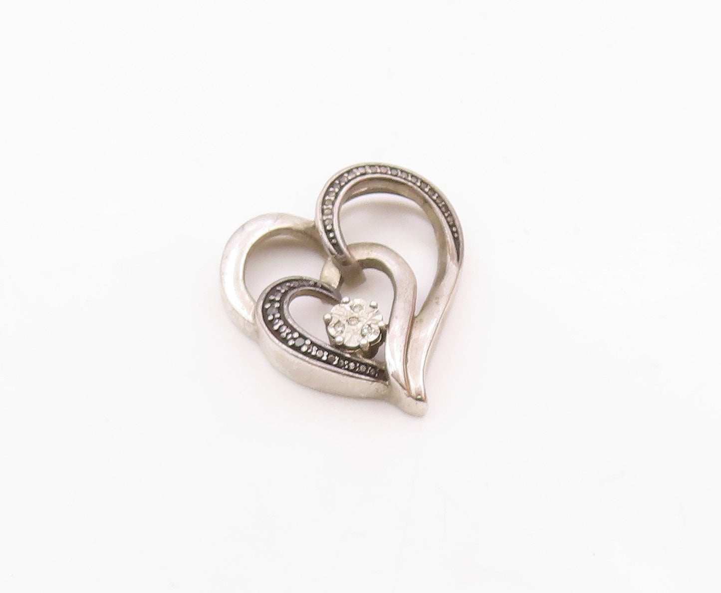 925 Sterling Silver  Vintage Genuine Diamond Love Heart Pendant  PT16801