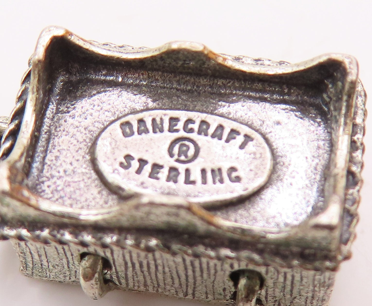 DANECRAFT 925 Silver  Vintage Engraved Hope Chest Box Pendant (OPENS)  PT21716