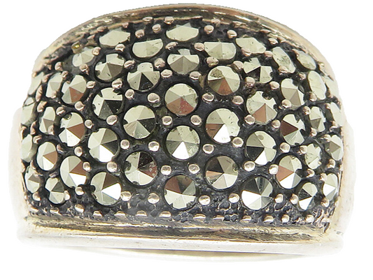 925 Sterling Silver  Vintage Sparkling Marcasite Band Ring Sz 8  RG10932
