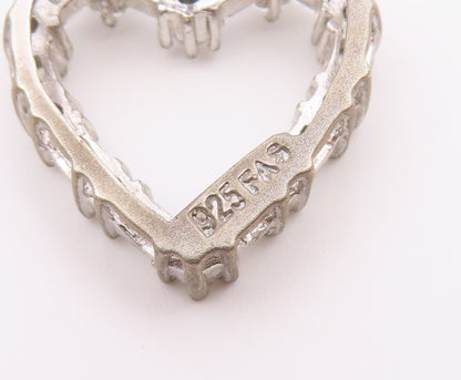 925 Sterling Silver  Vintage Shiny Topaz Open Love Heart Pendant  PT18343